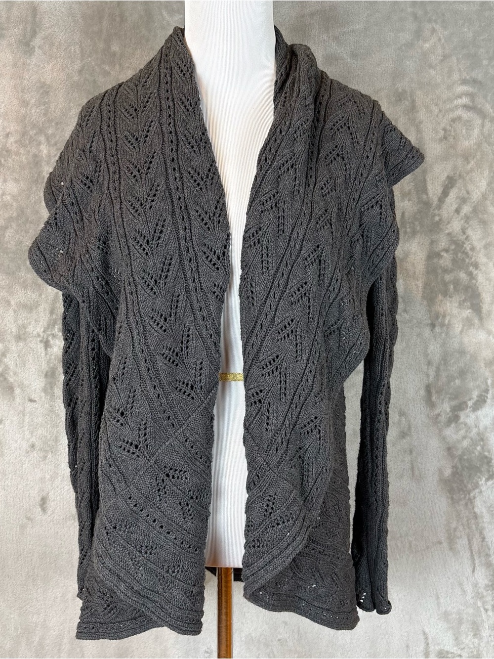 CAbi Charcoal Gray Circle Cardigan Sweater Pointelle Knit Draped Shawl Wmn’s S
